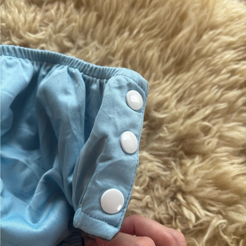 Tiny-Ups Cloth Pull Cover - Picture 5 of 8